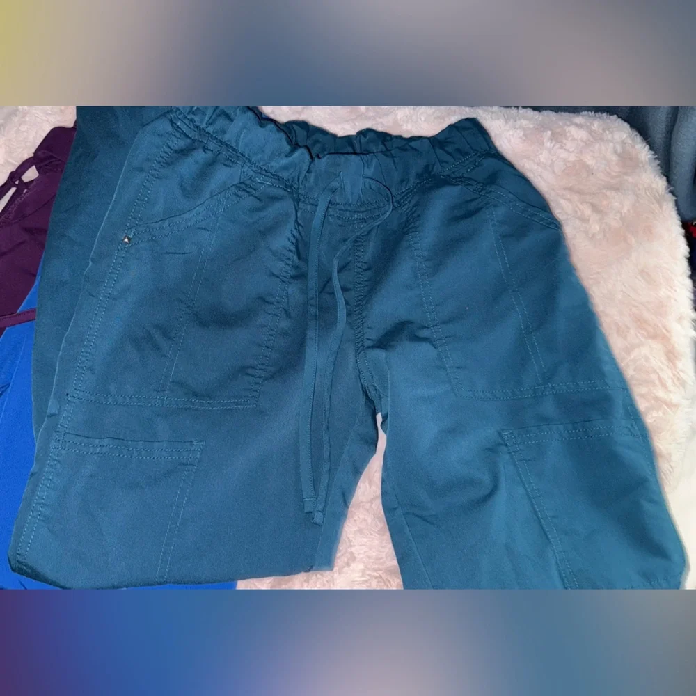 SCRUBS Bundle of 7 Assorted Color Activewear Pants Dickies & More - XS to S - Picture 7 of 16